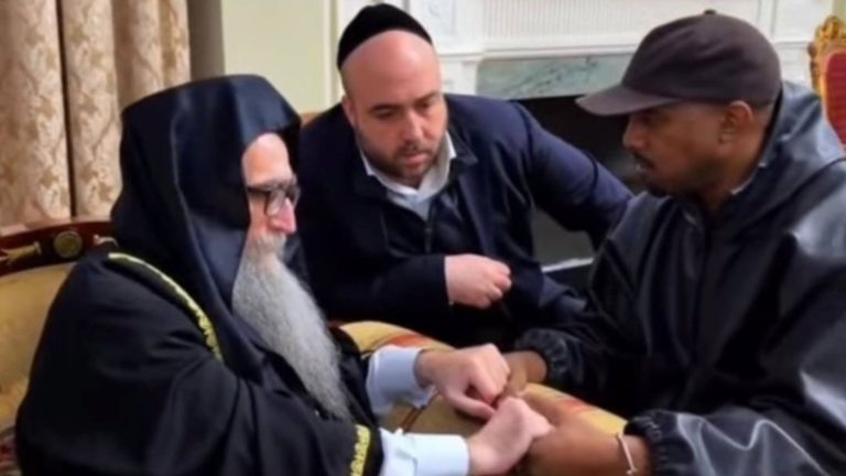 Kanye Apologies To Rabbi For Antisemitic Comments