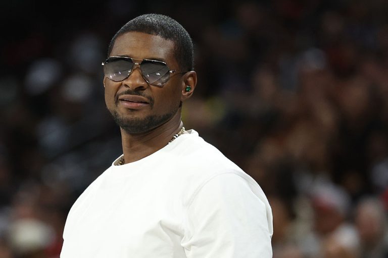 Usher Sues Longtime Producer Over Unpaid Restaurant Loan