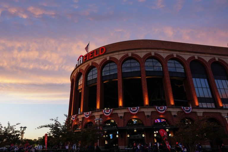 New York Mets Owner Wins Casino License