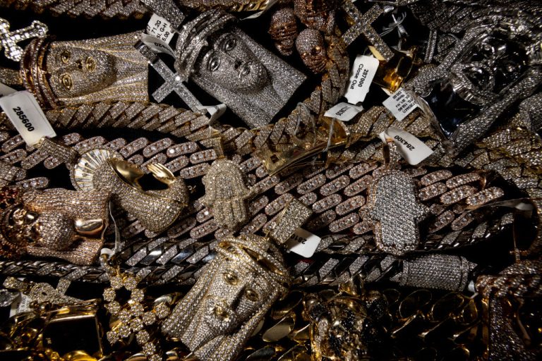 TraxNYC Tells Tekashi 6ix9ine He Wants To Fight Him