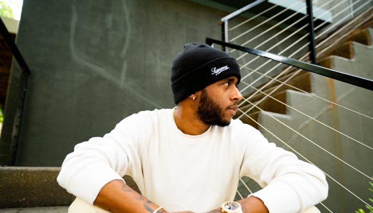 6LACK Reveals The Meaning Behind Album ‘Love Is The New Gangsta’