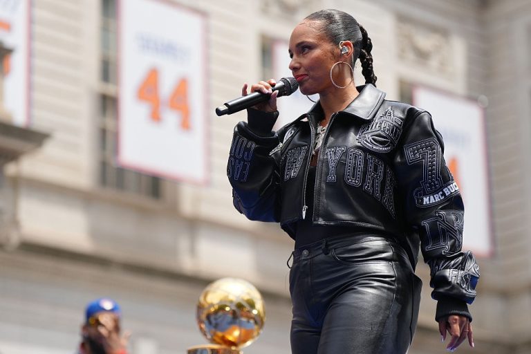 Alicia Keys Performs At Knicks Parade In Leather Look