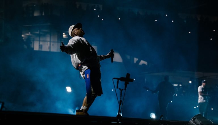 JAŸ-Z Sports Fresh Haircut To Rock Yankee Stadium Night 1