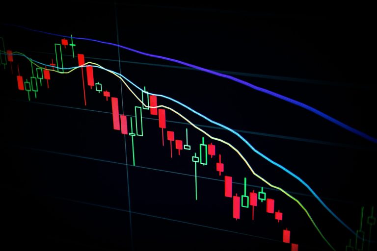 Strategy Still Dominates Corporate Bitcoin, But Treasury Premiums Are Under Pressure