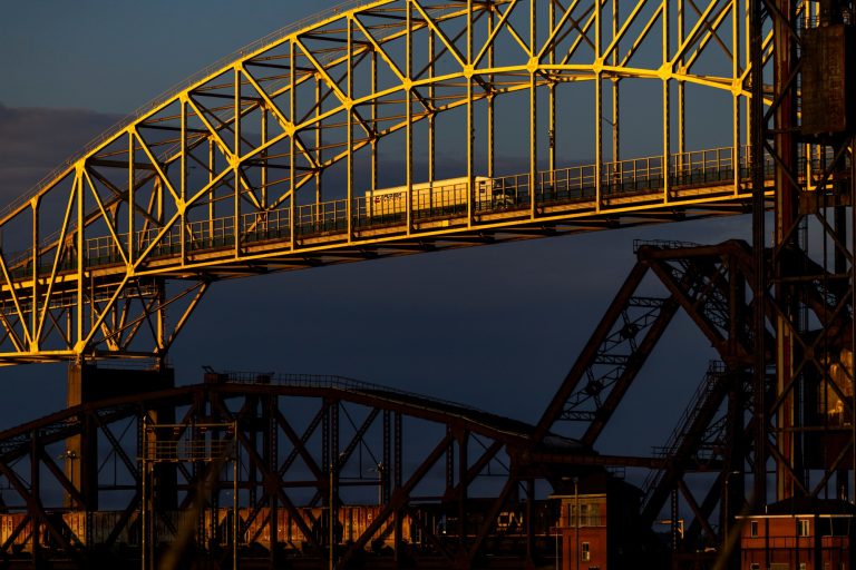 Trump’s Canada Tariffs Decimate Border Crossings, Business in Upper Michigan — ProPublica