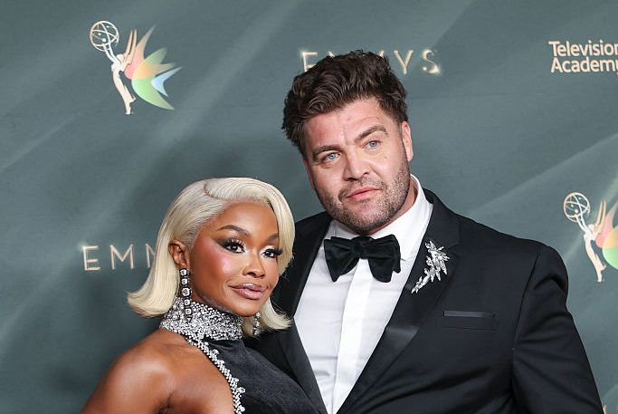 CT Tamburello’s Estranged Wife Wants Star To Sign Divorce Docs