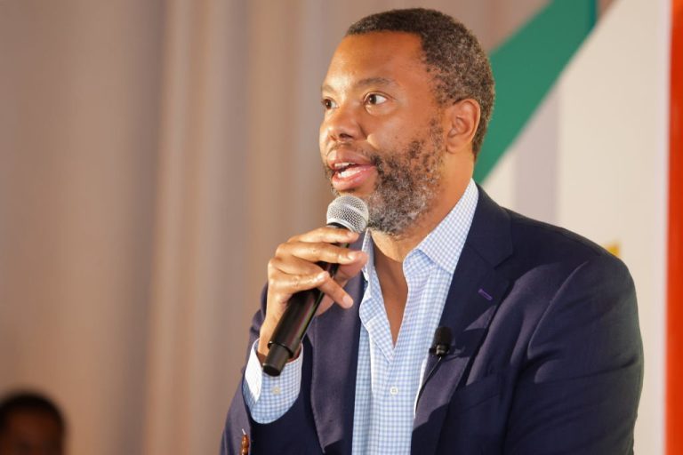 Ta-Nehisi Coates To Appear on Barack Obama’s Book Podcast