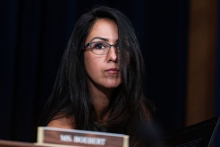 Lauren Boebert Allegedly Slept With A Two Female Staffers